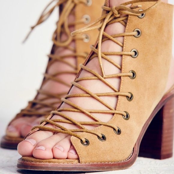 Jeffrey Campbell x Free People Cors Lace Up Leather Open Toe Booties Size US 6.5 - Picture 1 of 13